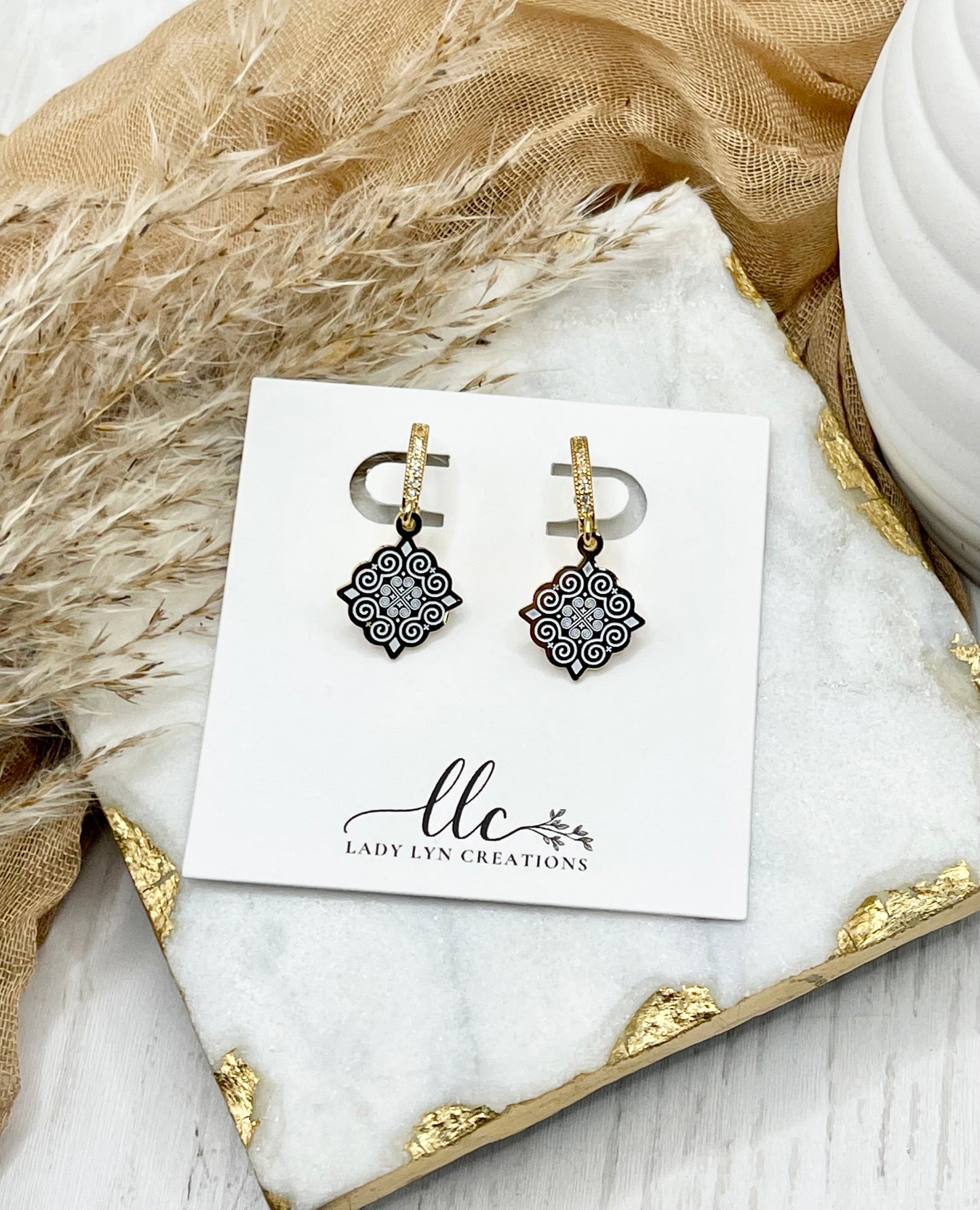 Hmong Gold Grace Huggie Earring