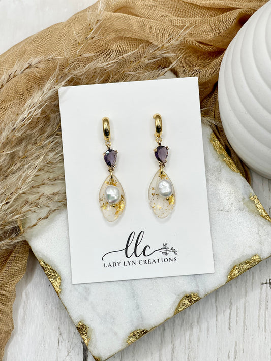 Adalyn Pearl Leaf Earring