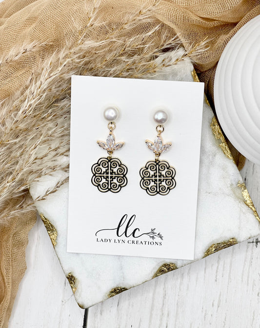 Hmong Gold Paj Ci Pearl Earring